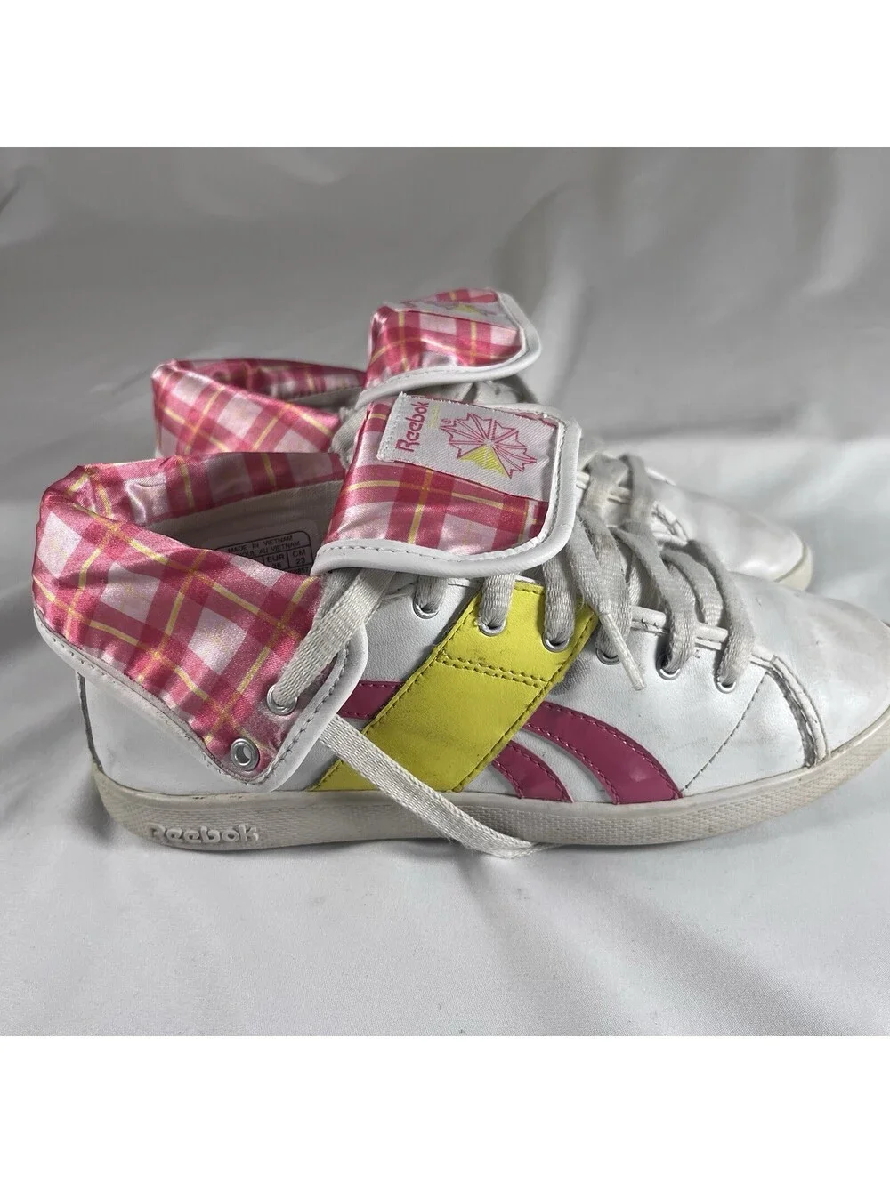 WOMEN'S Reebok Top Down Hi Top Fold Over Flap Sneakers JO8857 Size 6